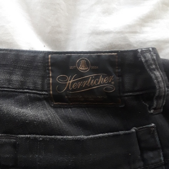 The last jeans youll ever want to wear - Picture 4 of 4